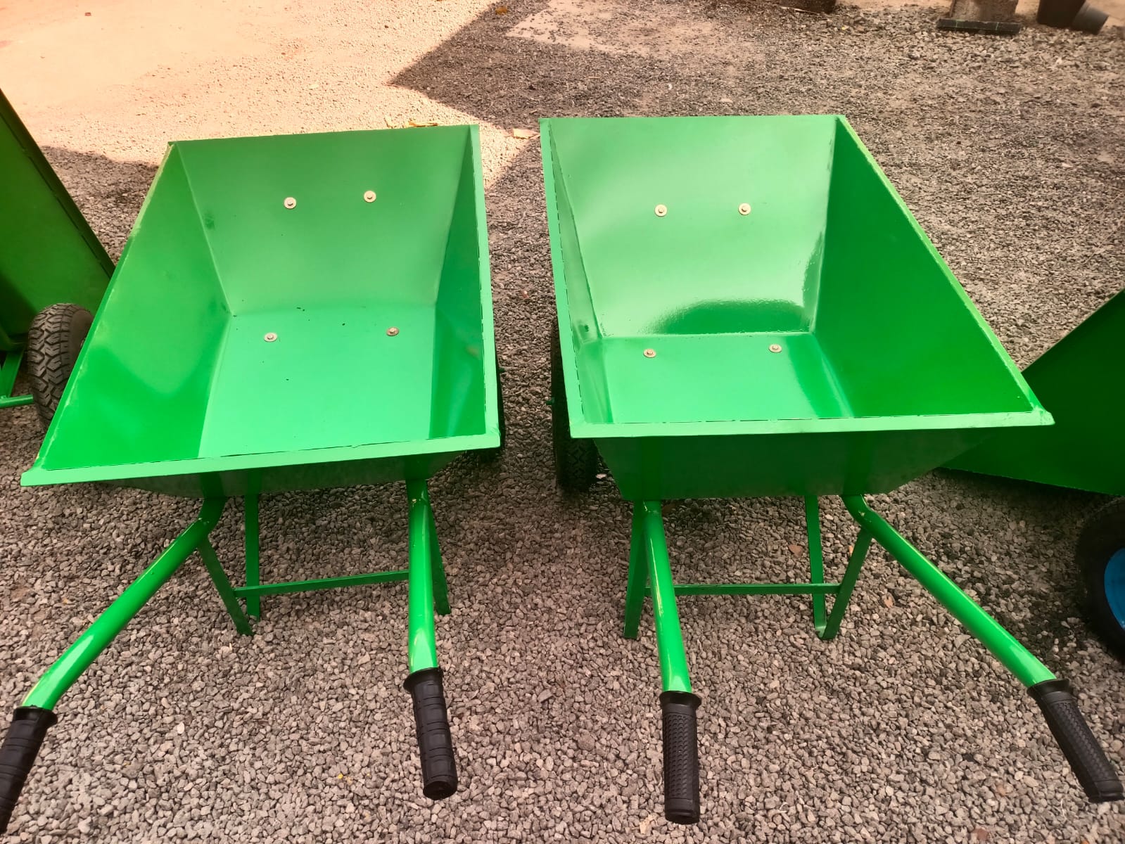 Wheelbarrow Image 2